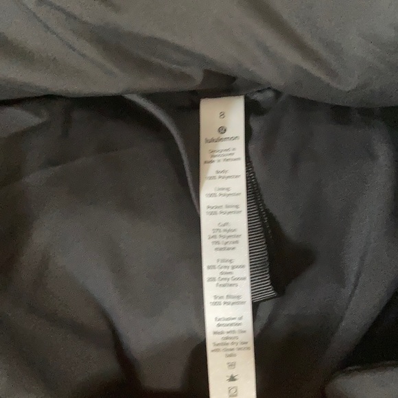 SOLD puff jacket - Picture 9 of 11